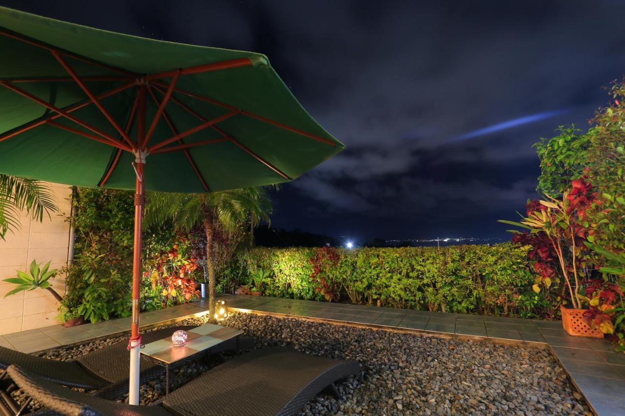 Villa Motobu Hills Exterior foto